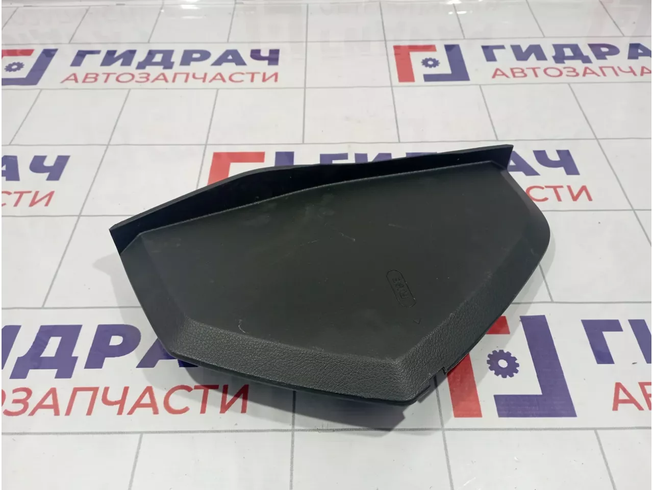 Накладка торпедо правая с торца SsangYong Kyron (D200) 7664009001LAM